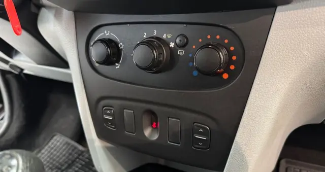 DACIA Sandero 1.2 16V Ambiance