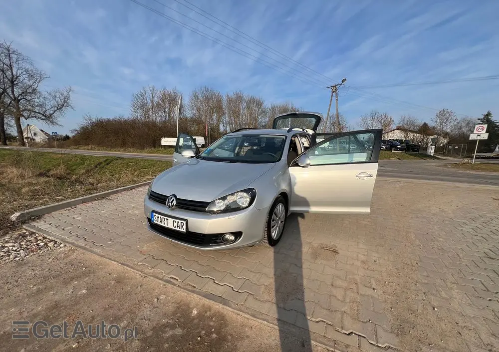 VOLKSWAGEN Golf 1.6 Sportline