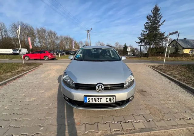 VOLKSWAGEN Golf 1.6 Sportline