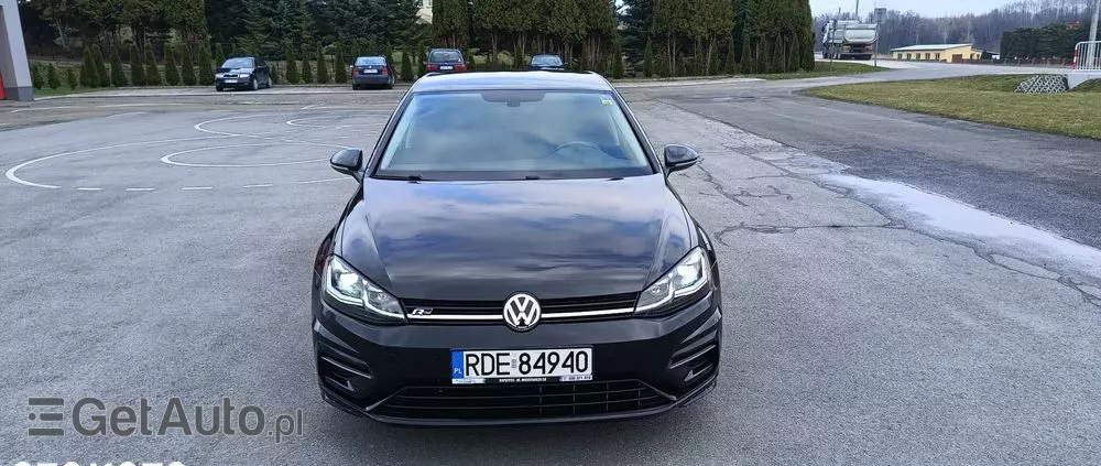 VOLKSWAGEN Golf 1.5 eTSI OPF DSG R-Line