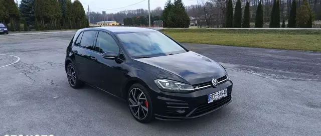 VOLKSWAGEN Golf 1.5 eTSI OPF DSG R-Line