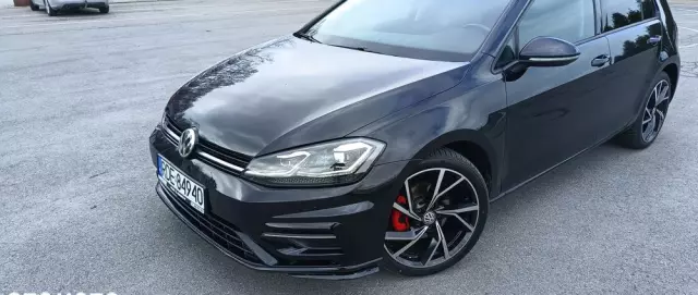 VOLKSWAGEN Golf 1.5 eTSI OPF DSG R-Line