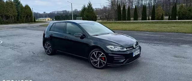 VOLKSWAGEN Golf 1.5 eTSI OPF DSG R-Line