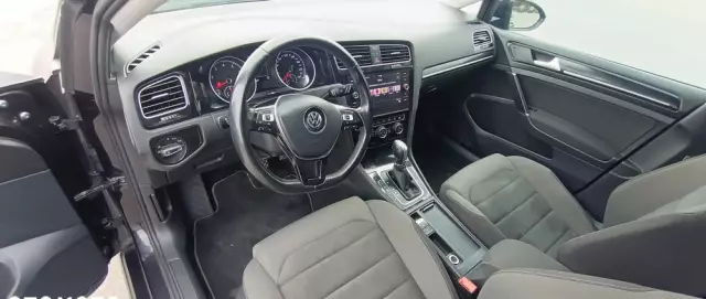 VOLKSWAGEN Golf 1.5 eTSI OPF DSG R-Line