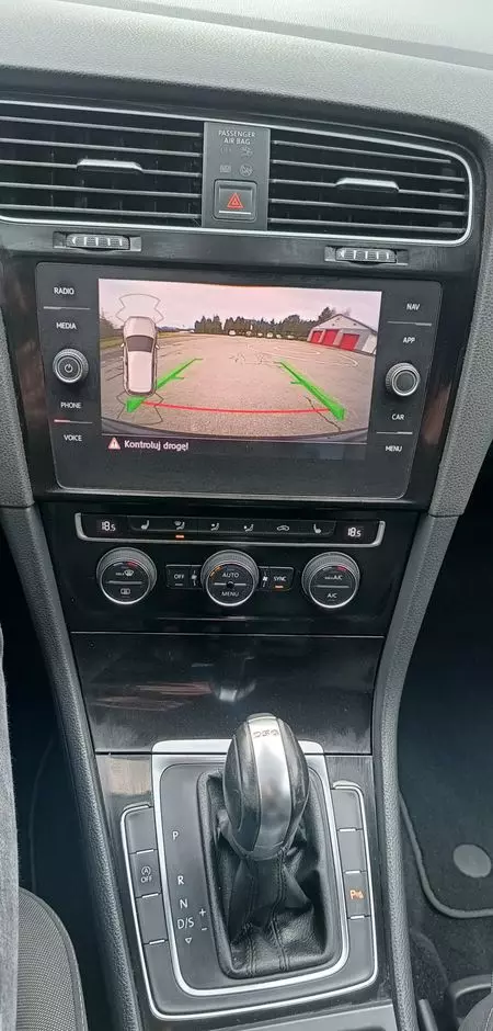 VOLKSWAGEN Golf 1.5 eTSI OPF DSG R-Line