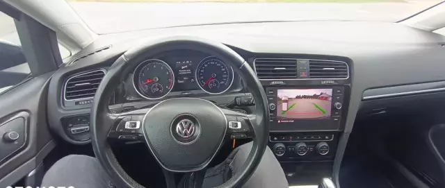 VOLKSWAGEN Golf 1.5 eTSI OPF DSG R-Line
