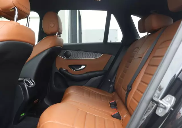 MERCEDES-BENZ GLC 220 d 4-Matic