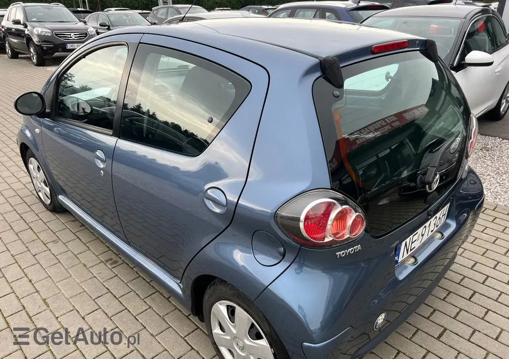 TOYOTA Aygo 1.0 VVT-i Active