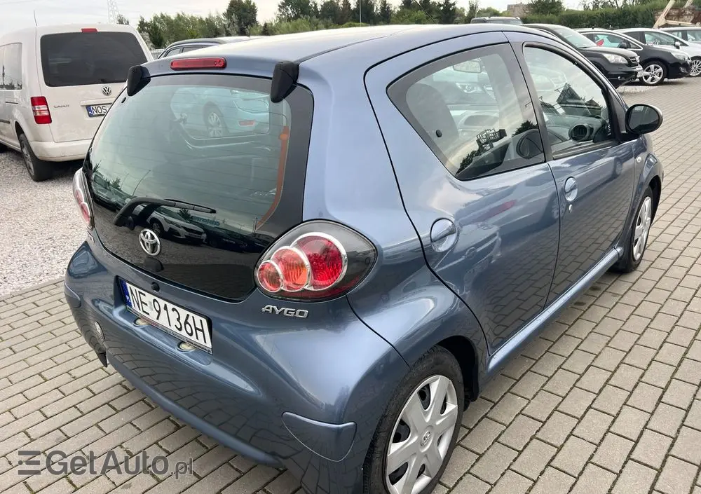 TOYOTA Aygo 1.0 VVT-i Active