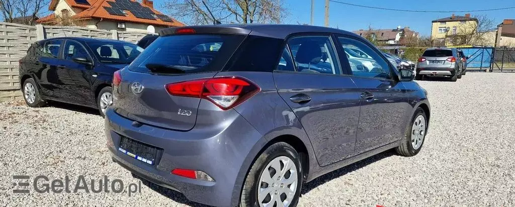 HYUNDAI I20 
