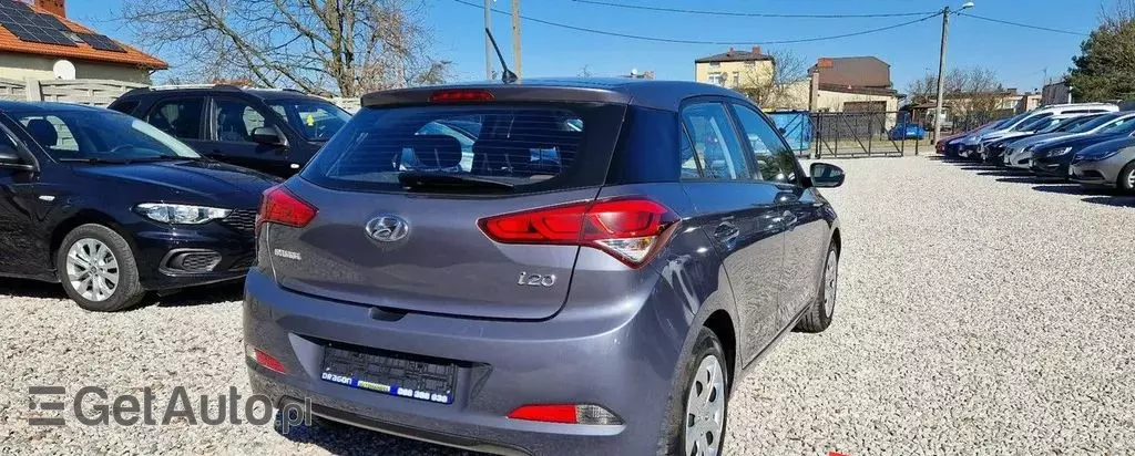 HYUNDAI I20 