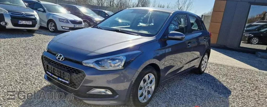 HYUNDAI I20 