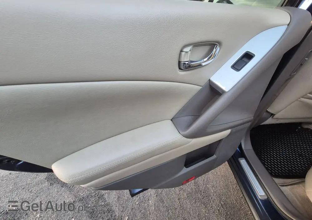 NISSAN Murano 3.5 Selection