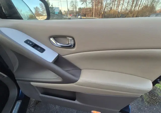 NISSAN Murano 3.5 Selection