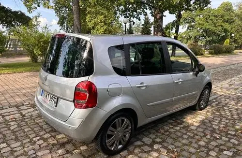 RENAULT Modus 