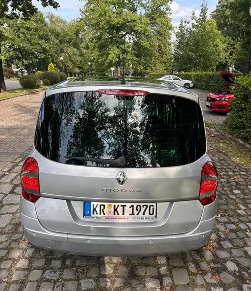 RENAULT Modus 