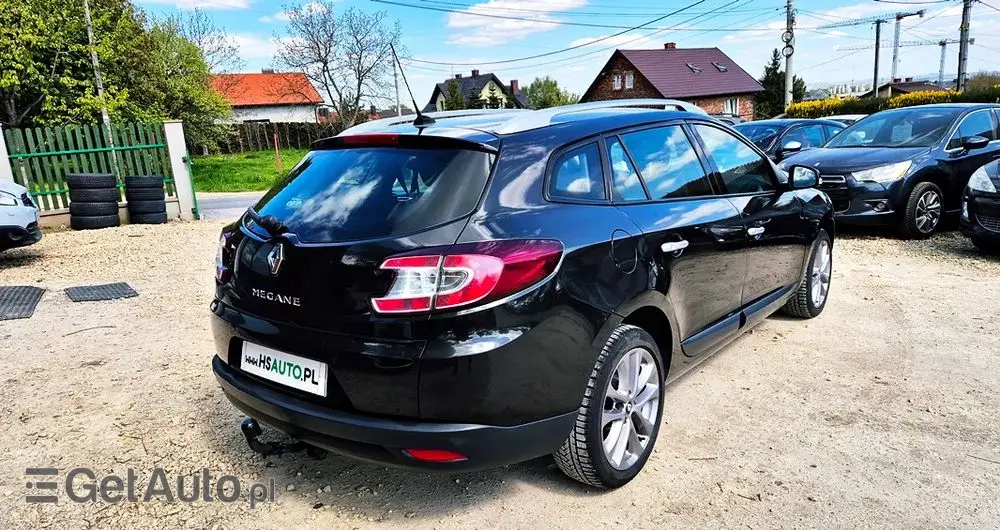 RENAULT Megane 1.6 16V Color Edition