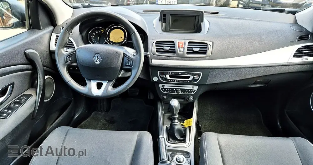 RENAULT Megane 1.6 16V Color Edition