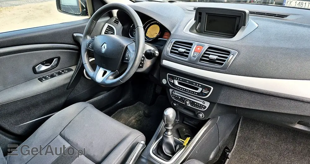 RENAULT Megane 1.6 16V Color Edition