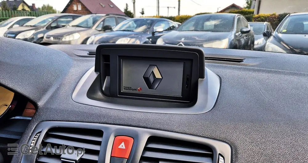 RENAULT Megane 1.6 16V Color Edition