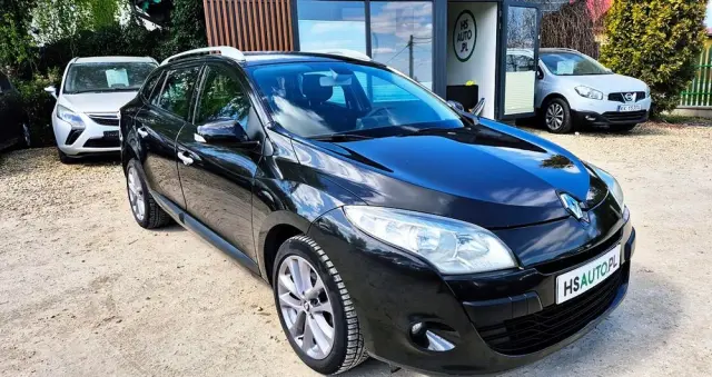 RENAULT Megane 1.6 16V Color Edition