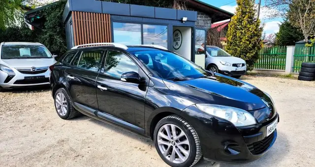 RENAULT Megane 1.6 16V Color Edition