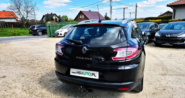RENAULT Megane 1.6 16V Color Edition