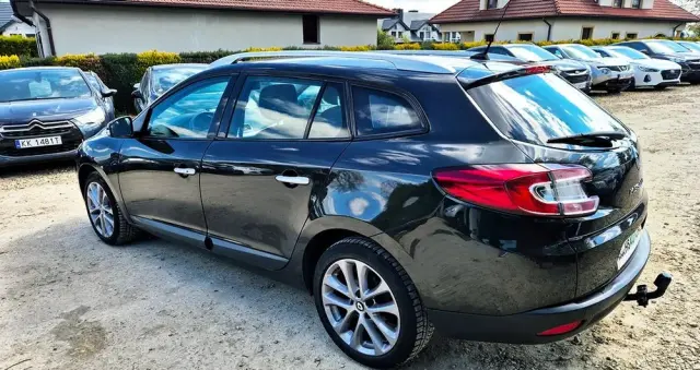 RENAULT Megane 1.6 16V Color Edition
