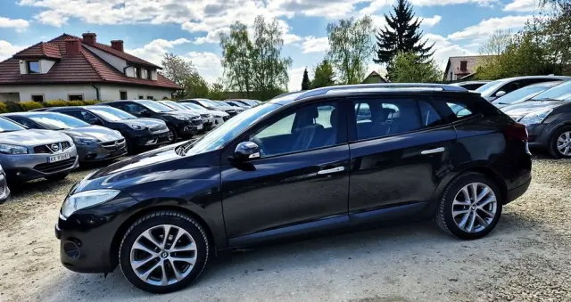 RENAULT Megane 1.6 16V Color Edition
