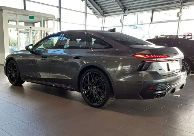 AUDI A6 Limousine 