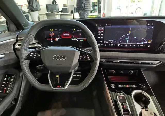 AUDI A6 Limousine 