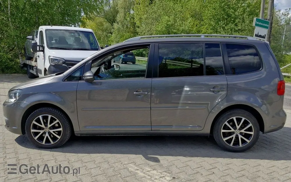 VOLKSWAGEN Touran 1.6 TDI DPF BlueMotion Technology STYLE