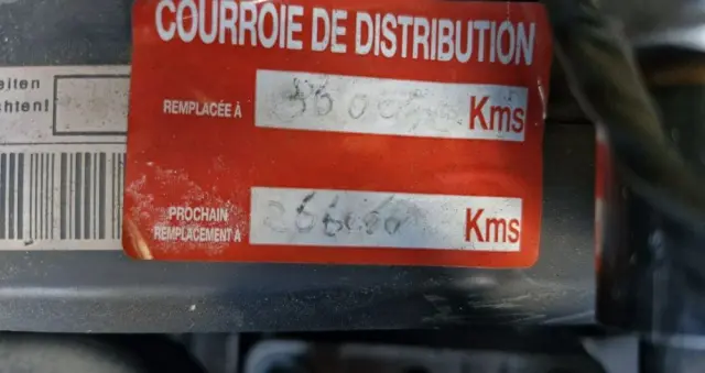 VOLKSWAGEN Touran 1.6 TDI DPF BlueMotion Technology STYLE