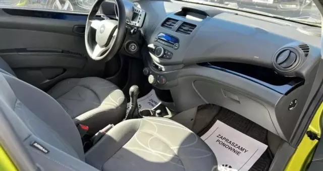 CHEVROLET Spark 