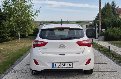 HYUNDAI I30 