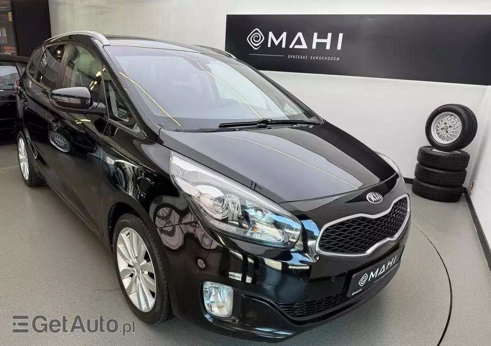 KIA Carens 1.6 GDI Fifa World Cup Edition