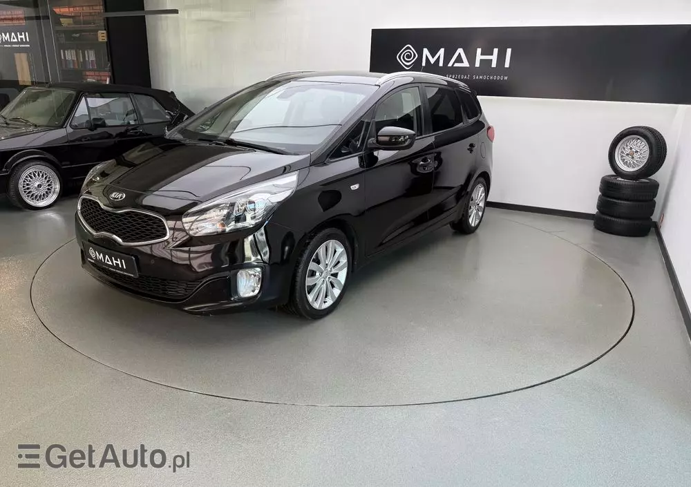 KIA Carens 1.6 GDI Fifa World Cup Edition