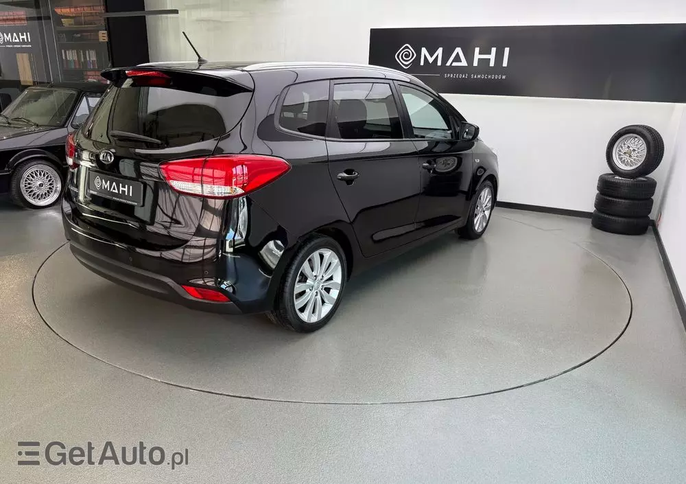 KIA Carens 1.6 GDI Fifa World Cup Edition