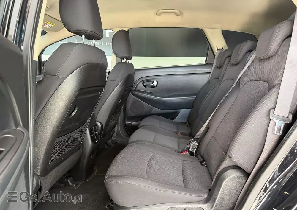 KIA Carens 1.6 GDI Fifa World Cup Edition