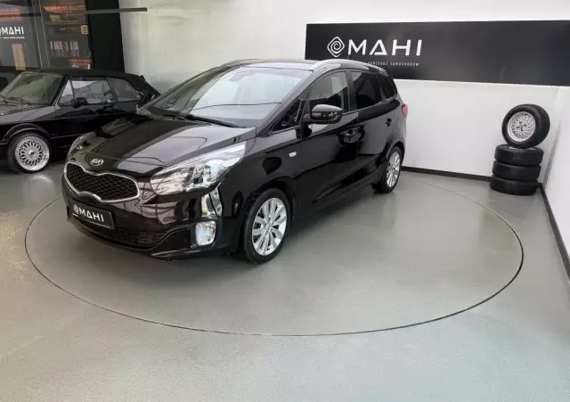 KIA Carens 1.6 GDI Fifa World Cup Edition
