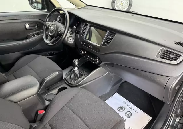 KIA Carens 1.6 GDI Fifa World Cup Edition