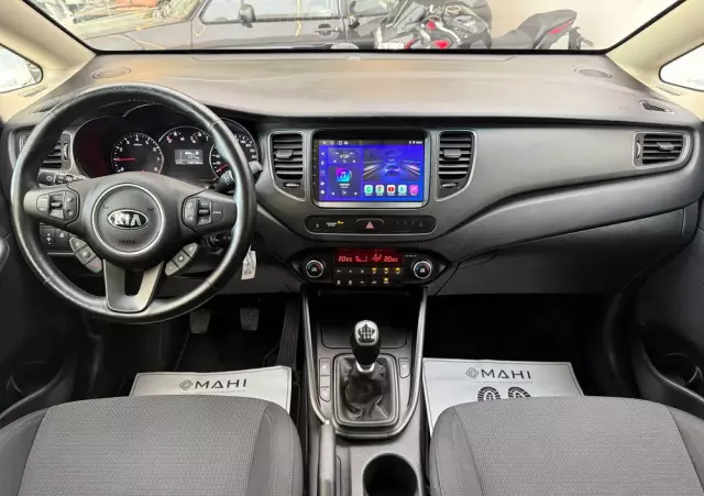 KIA Carens 1.6 GDI Fifa World Cup Edition