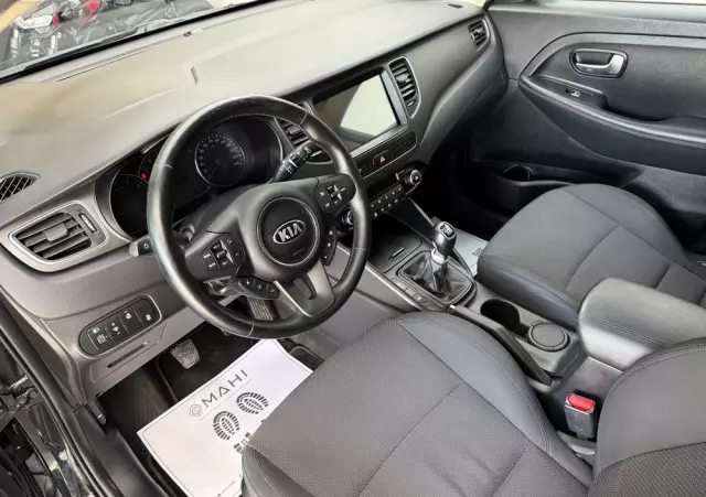 KIA Carens 1.6 GDI Fifa World Cup Edition