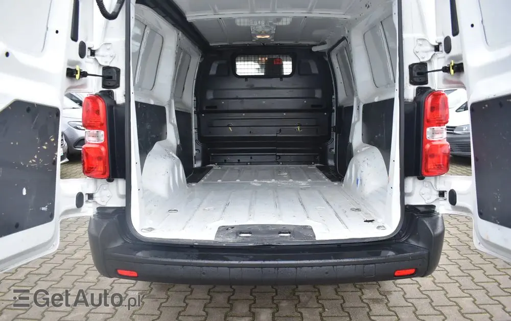 TOYOTA PROACE 2.0 D-4D LONG 3,1T ACTIVE 