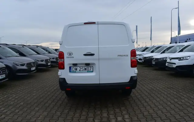 TOYOTA PROACE 2.0 D-4D LONG 3,1T ACTIVE 