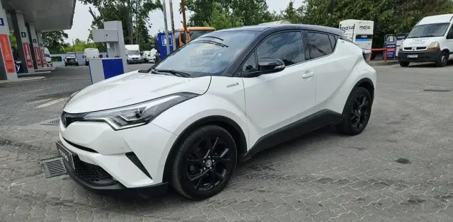 TOYOTA C-HR 
