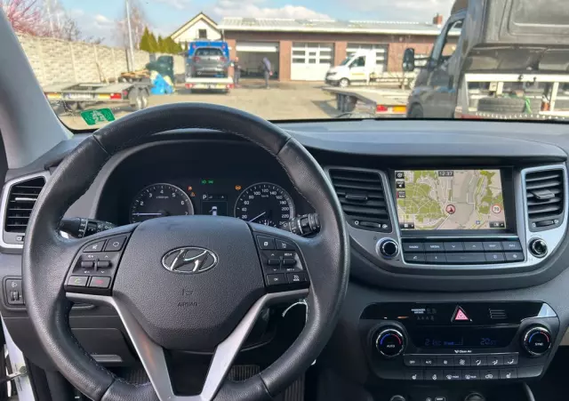 HYUNDAI Tucson 1.6 T-GDi Premium 4WD DCT