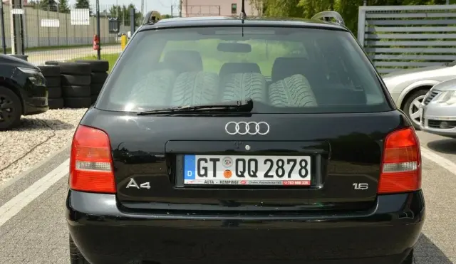 AUDI A4 