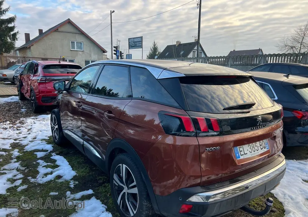 PEUGEOT 3008 PureTech 130 Stop & Start Allure