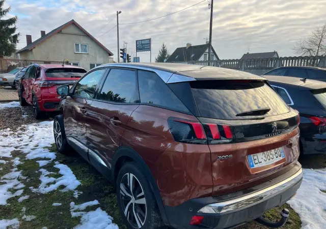 PEUGEOT 3008 PureTech 130 Stop & Start Allure